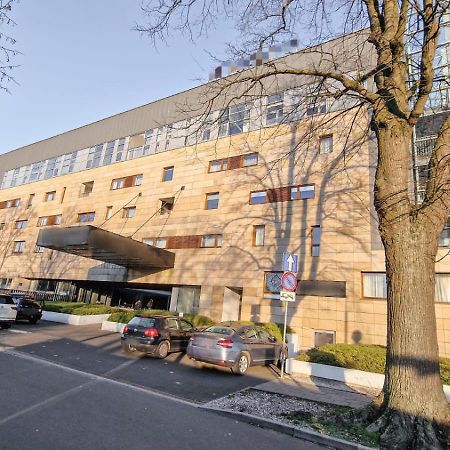 Royal 112 Apartment Kolobrzeg Exterior photo